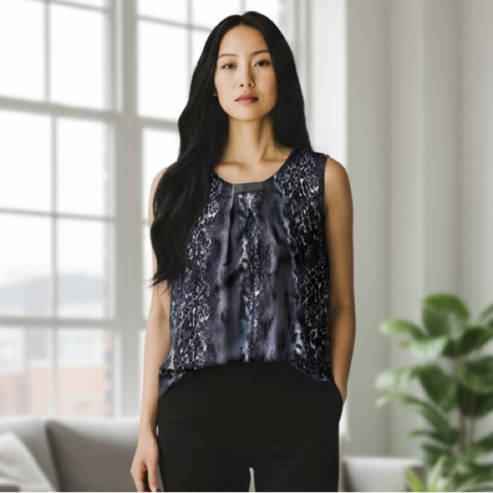 Trouvé Medium Tank Blouse Animal Print Anthro